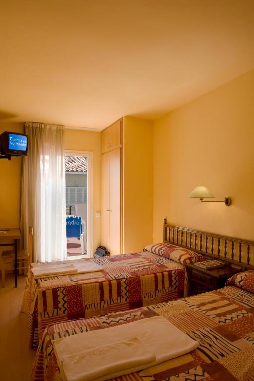 Hotel Central Normandie Sitges Kamer foto